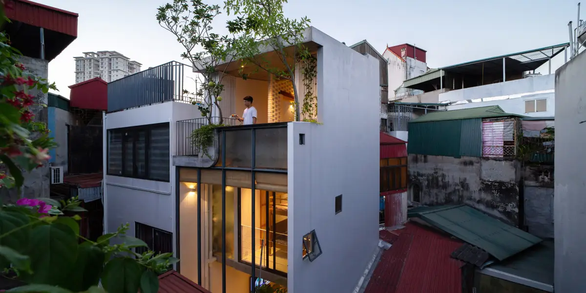 Nhà phố kính hiện đại